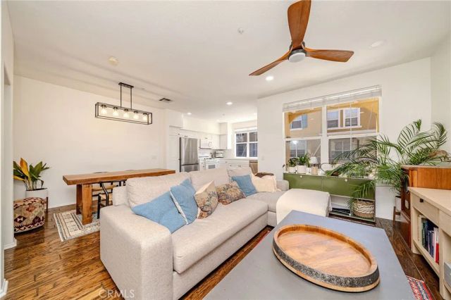1406 Terra Bella, Irvine, CA 92602