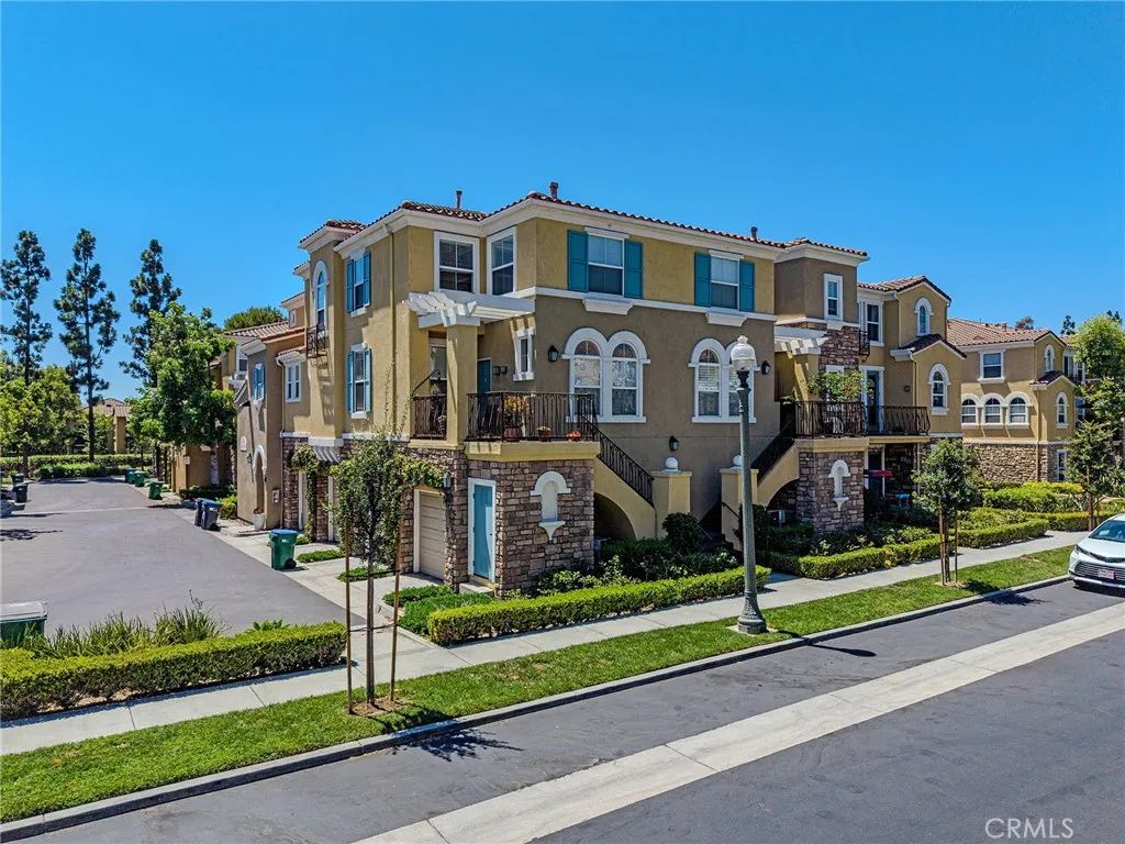 1406 Terra Bella, Irvine, CA 92602