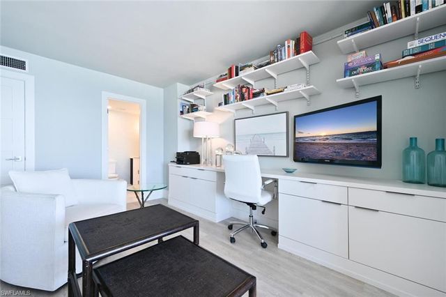 3115 Gulf Shore BLVD N # 608S, Naples, FL 34103