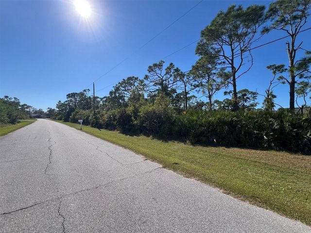 124 HARDEE WAY, Rotonda West, FL 33947