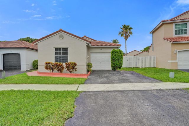 17866 SW 10th Lane, Pembroke Pines, FL 33029
