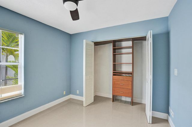17866 SW 10th Lane, Pembroke Pines, FL 33029