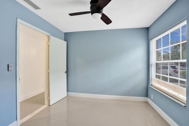 17866 SW 10th Lane, Pembroke Pines, FL 33029