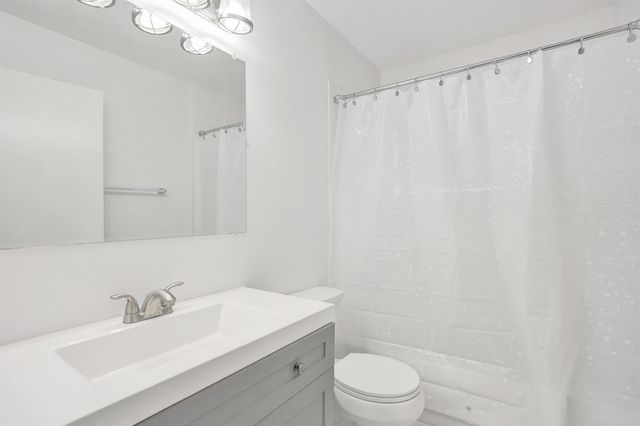 17866 SW 10th Lane, Pembroke Pines, FL 33029