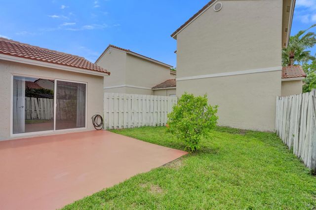 17866 SW 10th Lane, Pembroke Pines, FL 33029