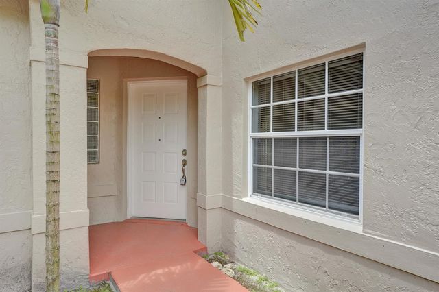 17866 SW 10th Lane, Pembroke Pines, FL 33029