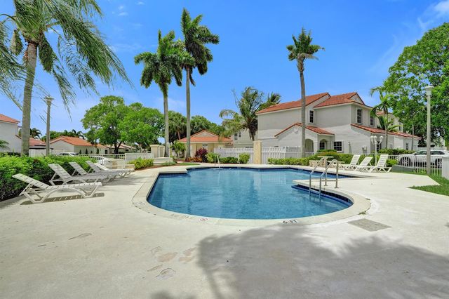17866 SW 10th Lane, Pembroke Pines, FL 33029