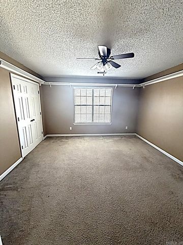 2700 Crystal Lake Road, Alexander, AR 72002