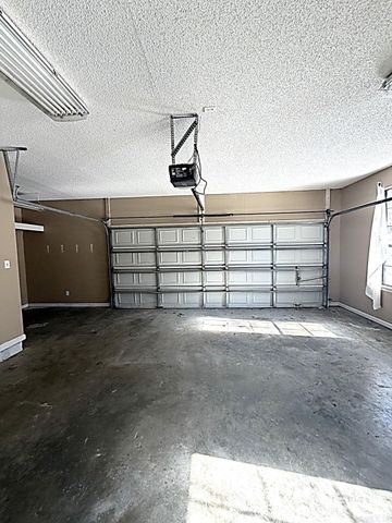 2700 Crystal Lake Road, Alexander, AR 72002