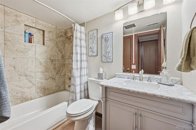 7029 S Knolls Way, Centennial, CO 80122