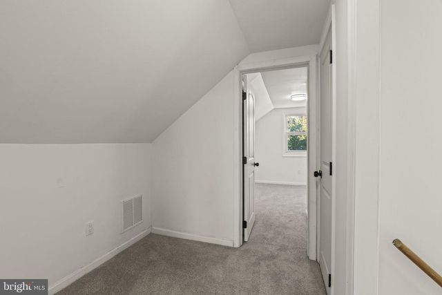 151 MOORE AVE, Barrington, NJ 08007
