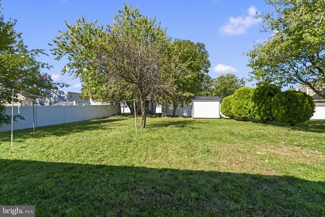 151 MOORE AVE, Barrington, NJ 08007