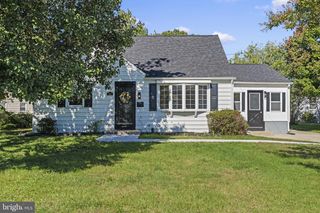 151 MOORE AVE, Barrington, NJ 08007