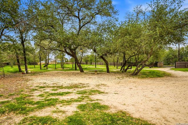 24008 Tumbleweed Lane, San Antonio, TX 78264