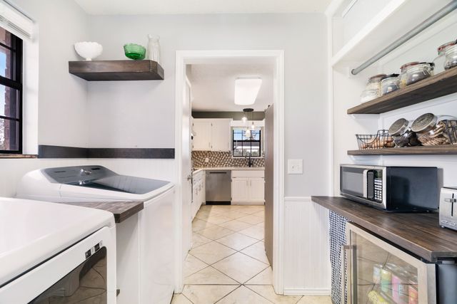 32 County Road 35940, Powderly, TX 75473