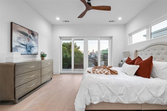 1504 Holly Avenue, Dallas, TX 75204