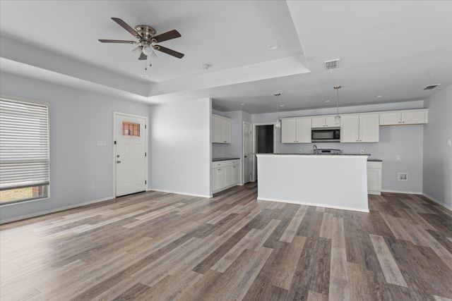 8414 11th Street, Lubbock, TX 79416