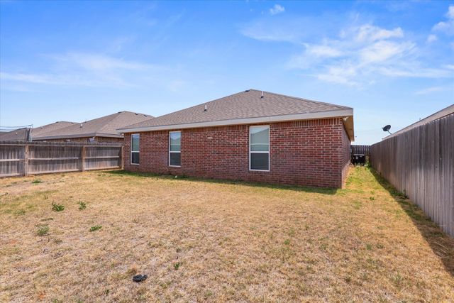 8414 11th Street, Lubbock, TX 79416