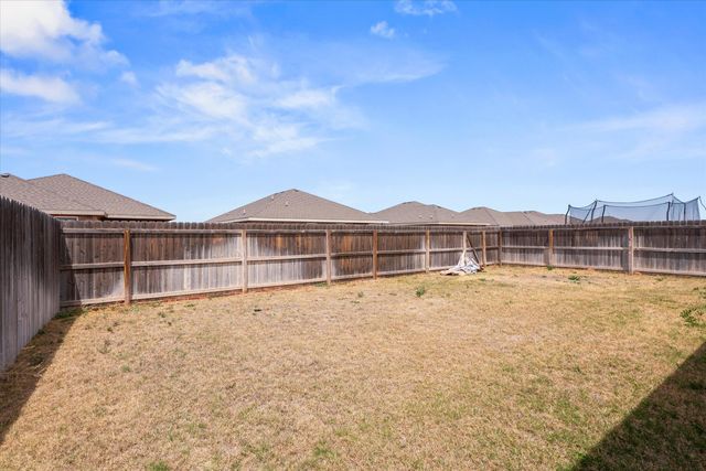 8414 11th Street, Lubbock, TX 79416