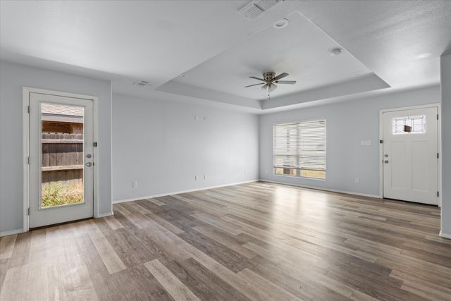 8414 11th Street, Lubbock, TX 79416
