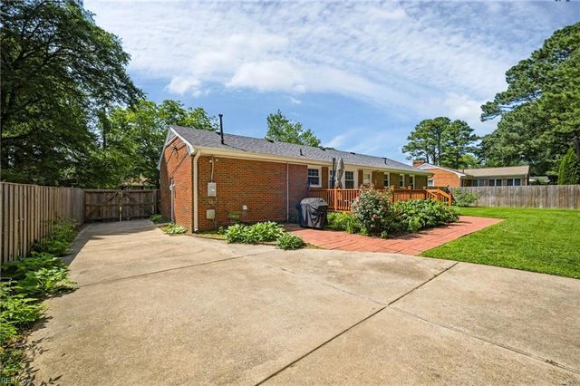 3505 Pine RD, Portsmouth, VA 23703