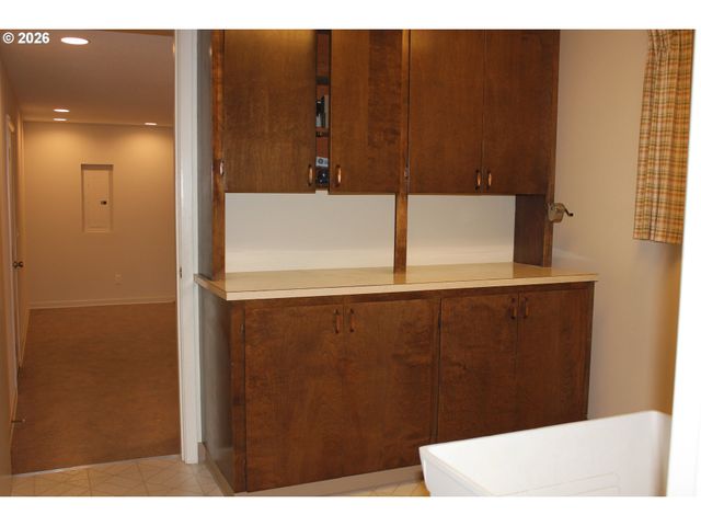 911 CUMMINGS Ln, Keizer, OR 97303
