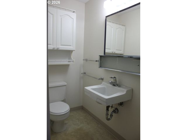 911 CUMMINGS Ln, Keizer, OR 97303