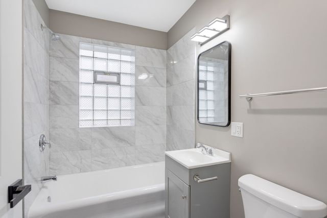 8022 S Ellis Avenue 1A, Chicago, IL 60619