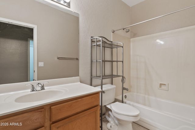 3928 S HOLLYHOCK Place, Chandler, AZ 85248