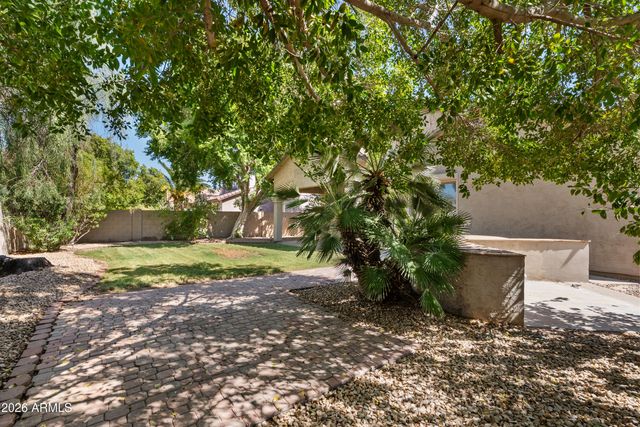 3928 S HOLLYHOCK Place, Chandler, AZ 85248