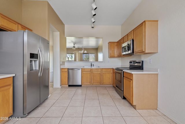 3928 S HOLLYHOCK Place, Chandler, AZ 85248