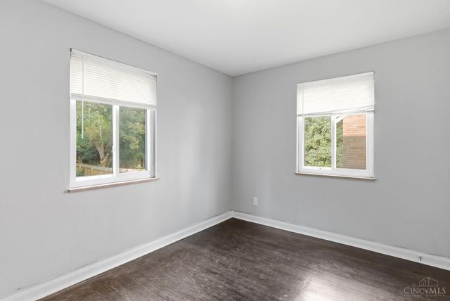 2712 W Galbraith Road, Colerain Twp, OH 45239