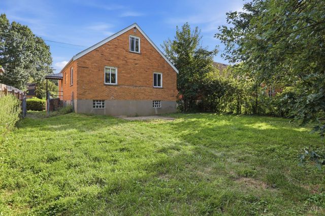 2712 W Galbraith Road, Colerain Twp, OH 45239