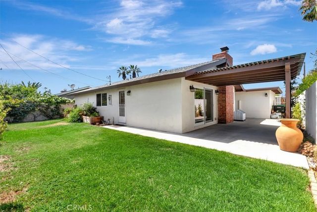 1522 W Robin, Orange, CA 92868