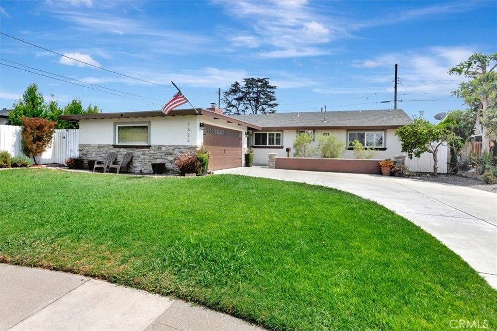 1522 W Robin, Orange, CA 92868
