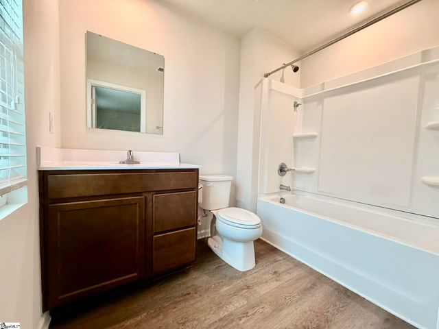 818 Cranbrook Drive, Woodruff, SC 29388