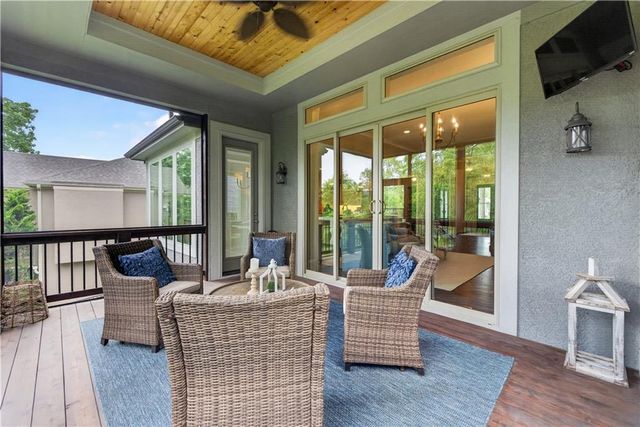 9363 Lind Road, Lenexa, KS 66219