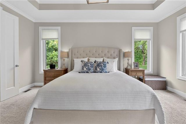 9363 Lind Road, Lenexa, KS 66219