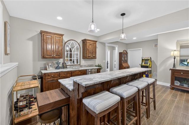 9363 Lind Road, Lenexa, KS 66219