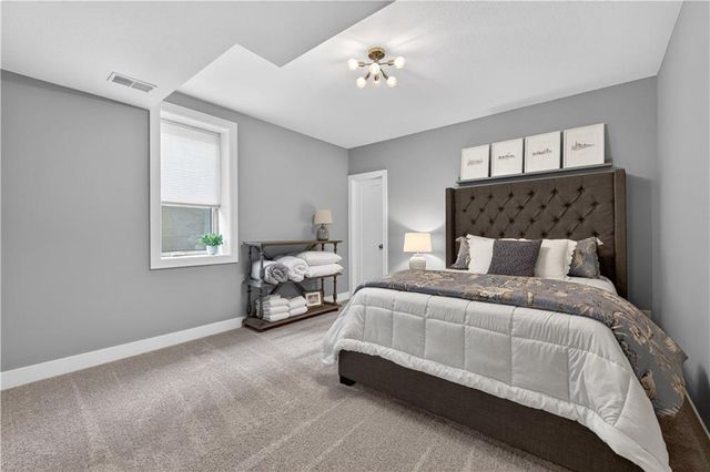 9363 Lind Road, Lenexa, KS 66219