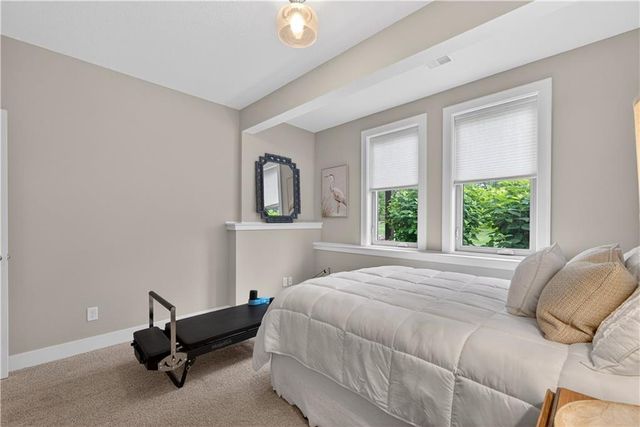 9363 Lind Road, Lenexa, KS 66219
