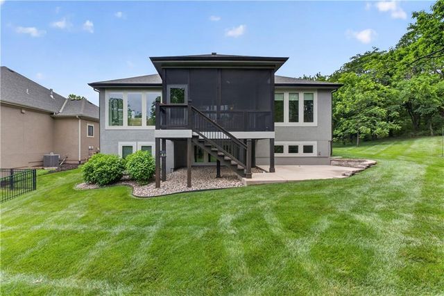 9363 Lind Road, Lenexa, KS 66219
