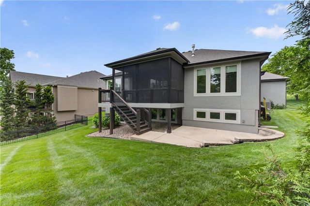 9363 Lind Road, Lenexa, KS 66219