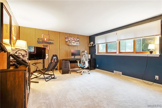 11 South Shore Boulevard, Lackawanna, NY 14218