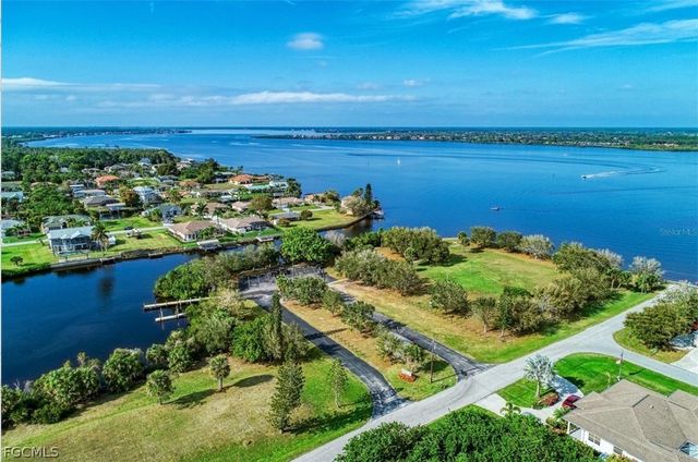 3493 Yarrow ST, Port Charlotte, FL 33981