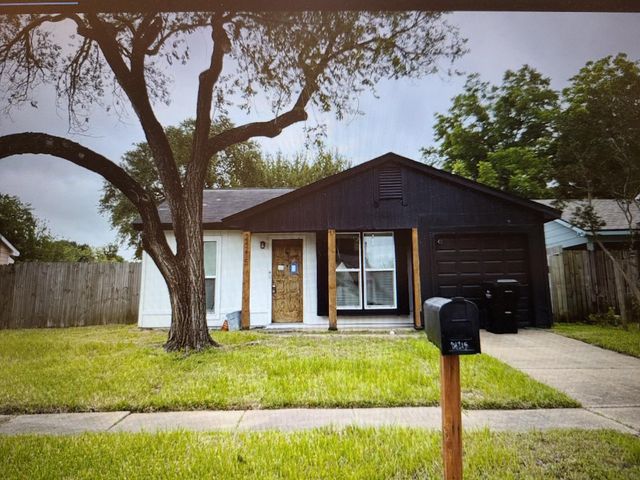 24215 Running Iron Drive, Hockley, TX 77447