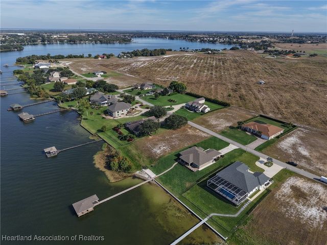 538 Sunset Pointe Drive, Lake Placid, FL 33852