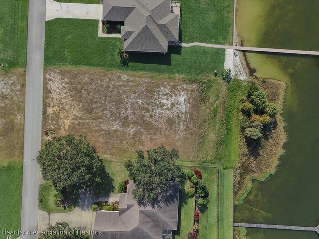 538 Sunset Pointe Drive, Lake Placid, FL 33852