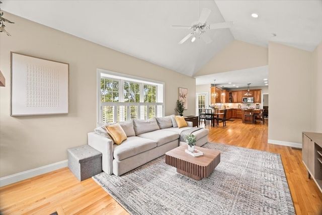 59 Highland Ave, Sudbury, MA 01776