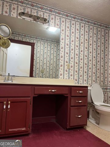 9495 Highway 54, Jonesboro, GA 30238